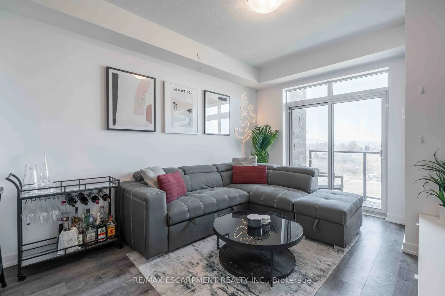 Additional image 7 of 5055 Greenlane Road 541