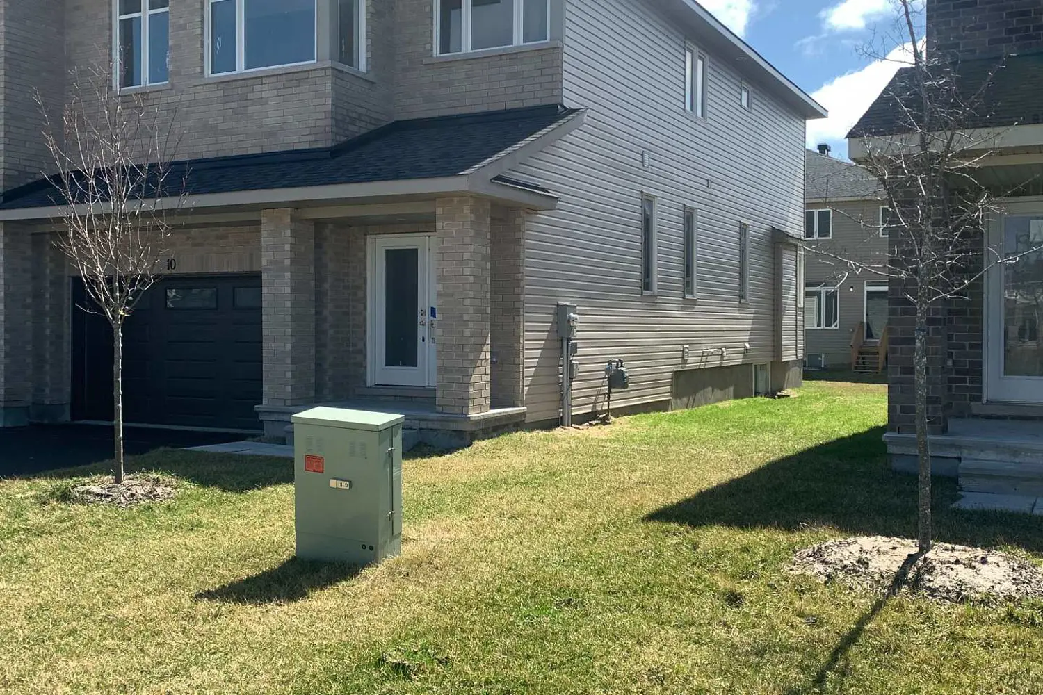 10 Wylie Way photo 2
