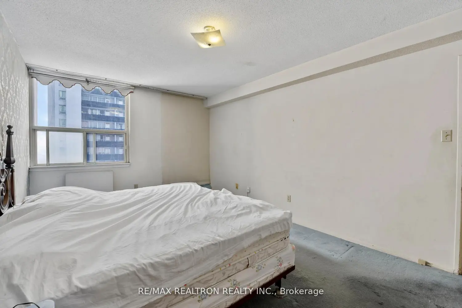 Additional image 13 of 155 Marlee Avenue 909