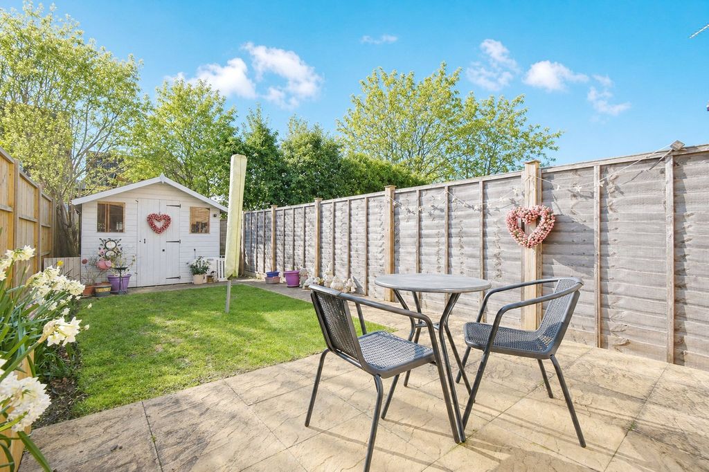 Additional image 2 of 2 bed terraced house for saleBowling Green Drive, Hook, Hampshire RG27