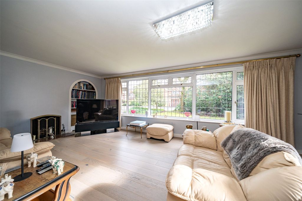Additional image 2 of 4 bed detached house for saleWheatfield Avenue, Harpenden AL5