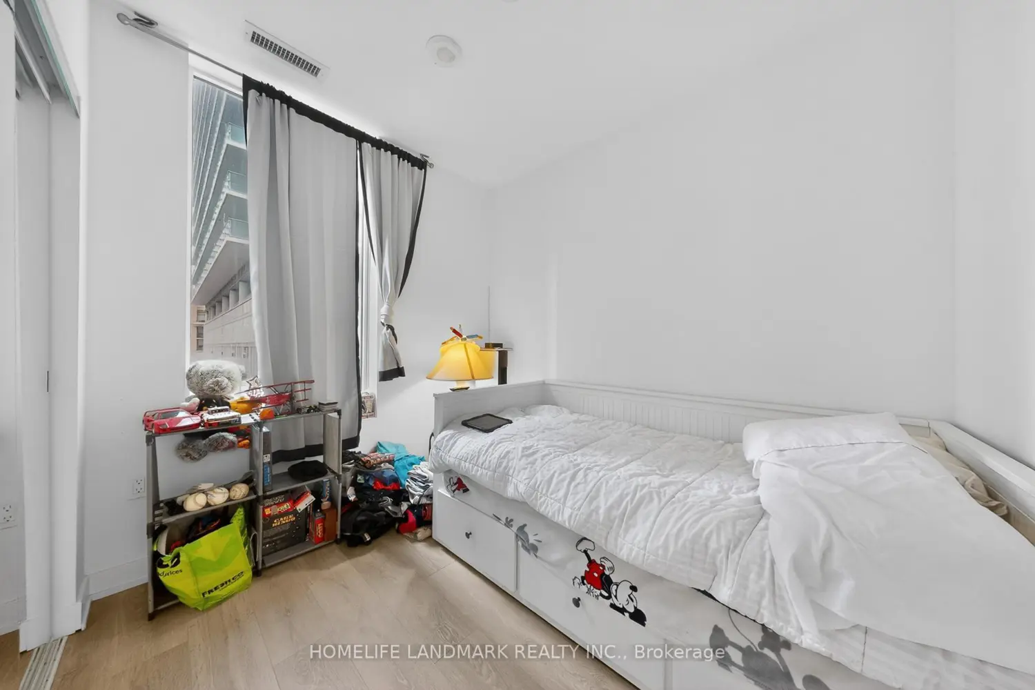 Additional image 18 of 127 Broadway Avenue 606