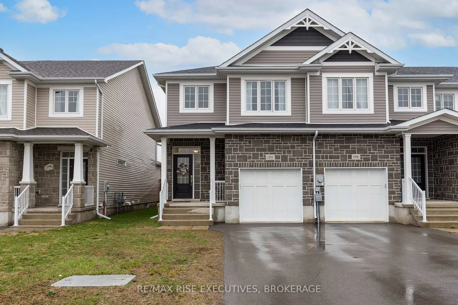 1538 Davenport Crescent