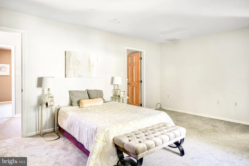 Additional image 17 of 127 Cool Glen Circle, Harpers Ferry, WV 25425