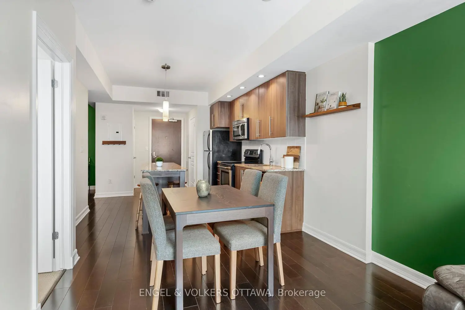 Additional image 11 of 238 Besserer Street 811