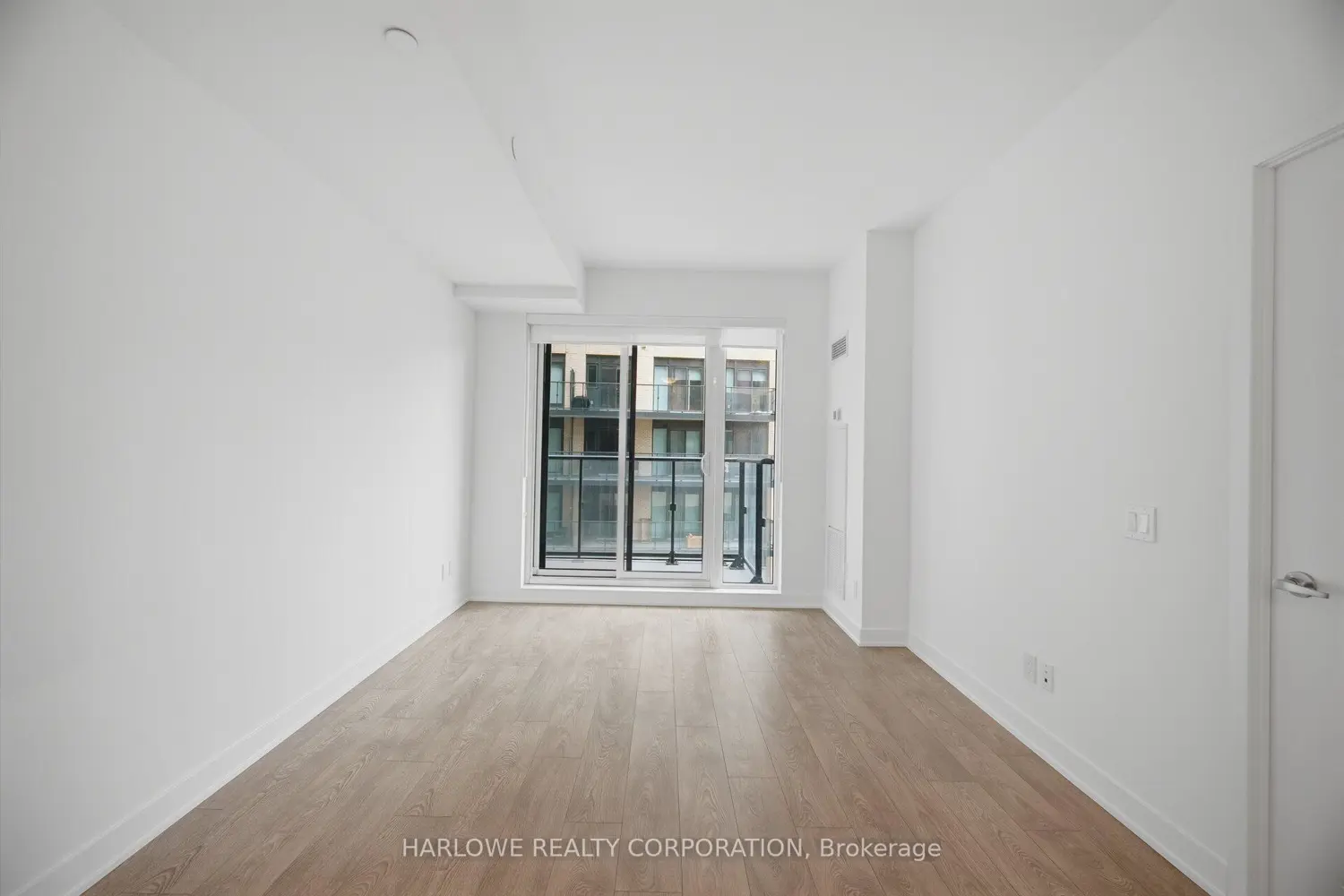 Additional image 7 of 543 Richmond Street 924