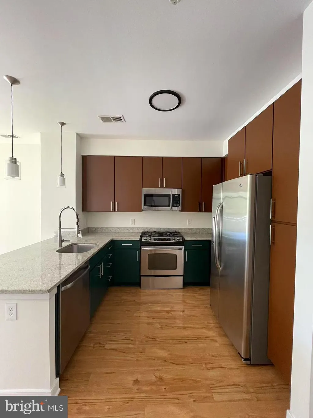 8005 13th Street Unit 310, Silver Spring, MD 20910 photo 5