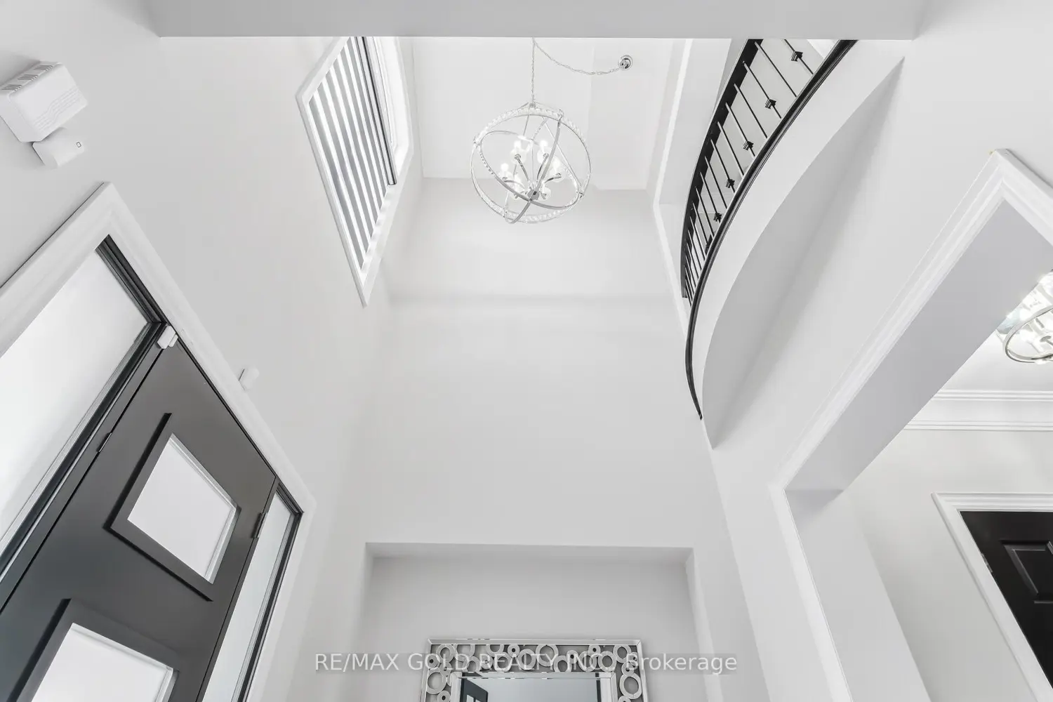 4 Spain Crescent