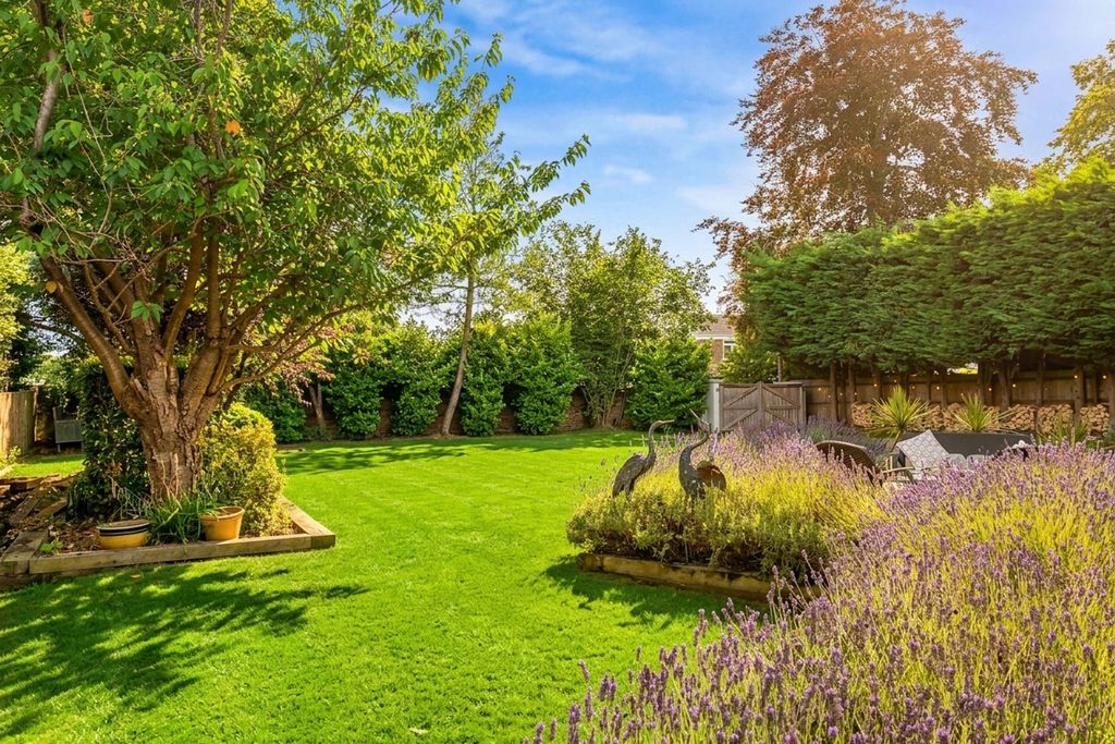 Additional image 29 of 5 bed detached house for saleSt. Andrews Road, Henley-On-Thames RG9