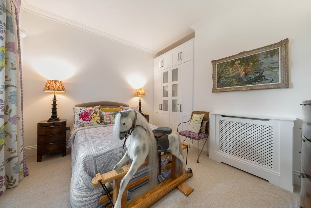 Additional image 9 of 3 bed flat for saleGoldings, Hertford SG14