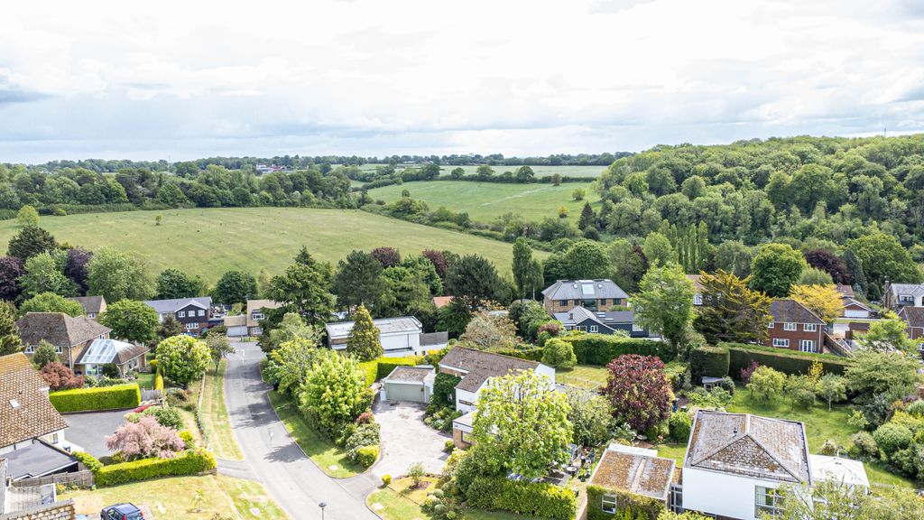 Additional image 28 of 4 bed detached house for saleHighclere Drive, Hemel Hempstead HP3