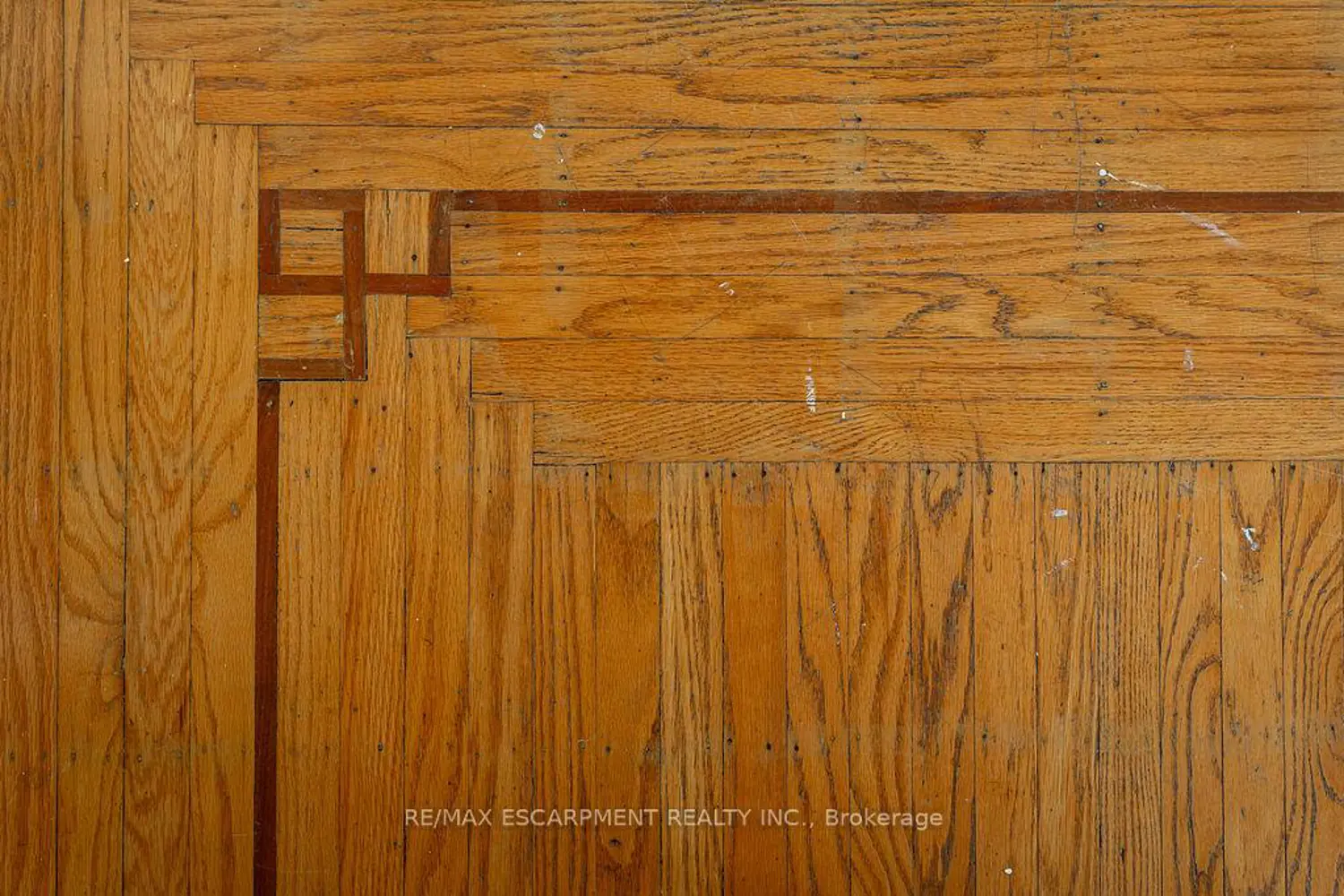 270 Beach Boulevard photo 2