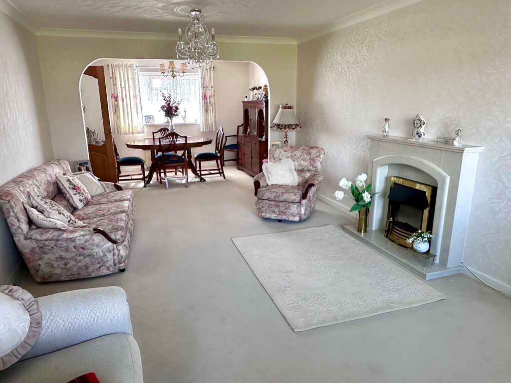 Additional image 3 of 2 bed flat for sale44 Mark Anthony Court, Hayling Island PO11
