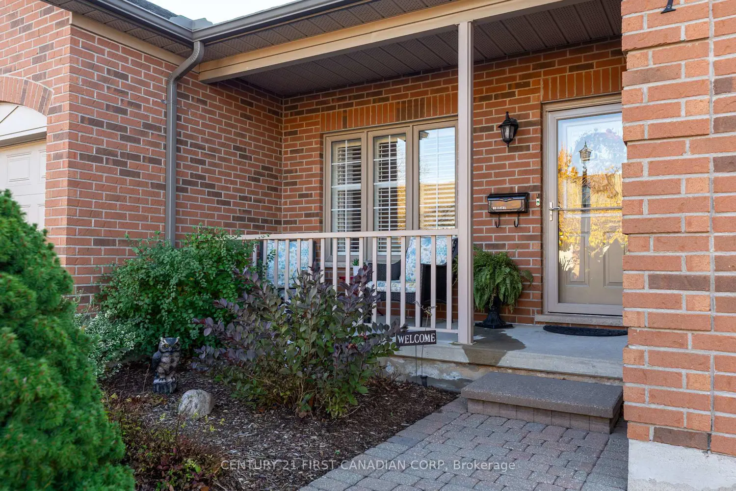 205 North Centre Road 1