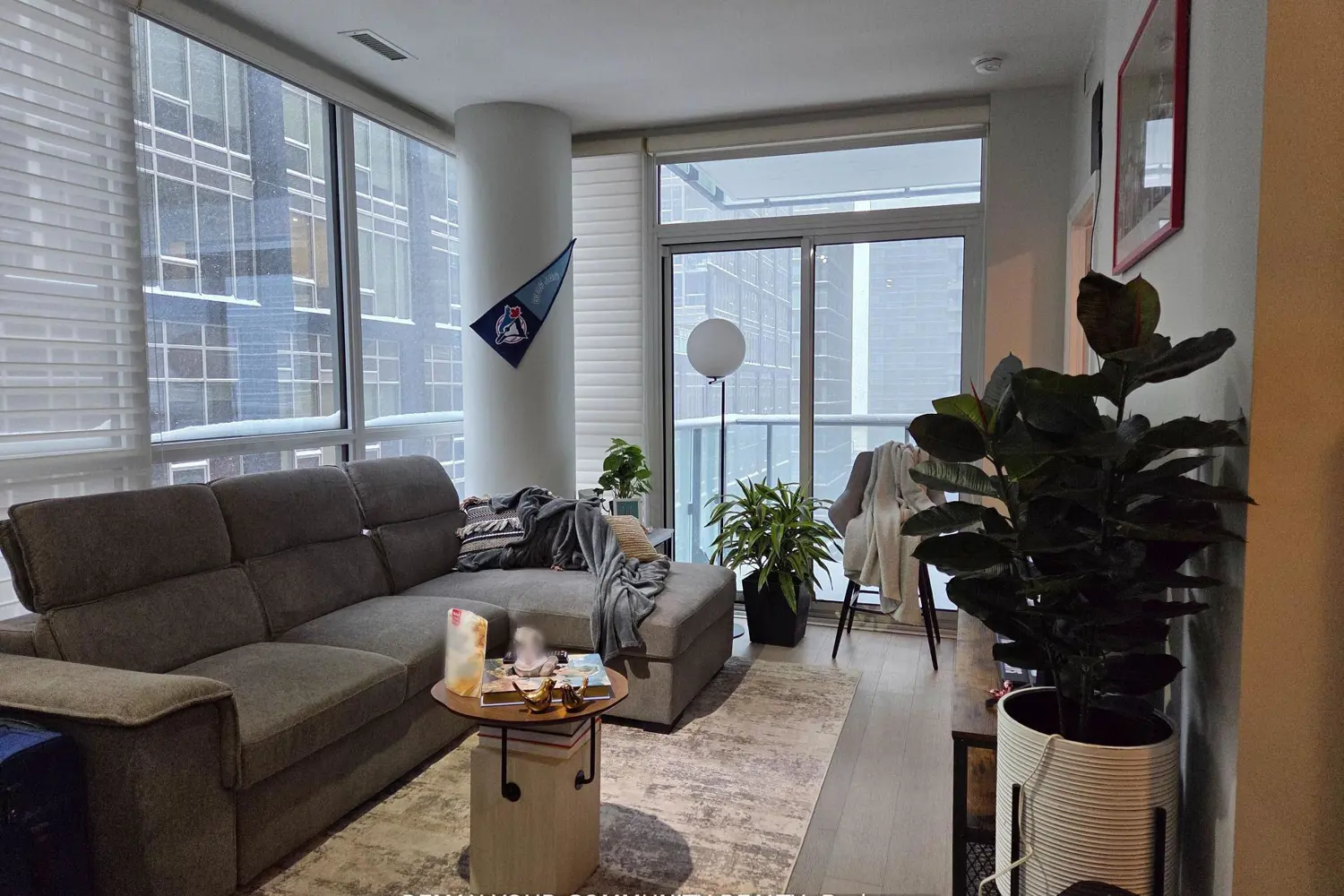 8 Mercer Street 1208 photo 3