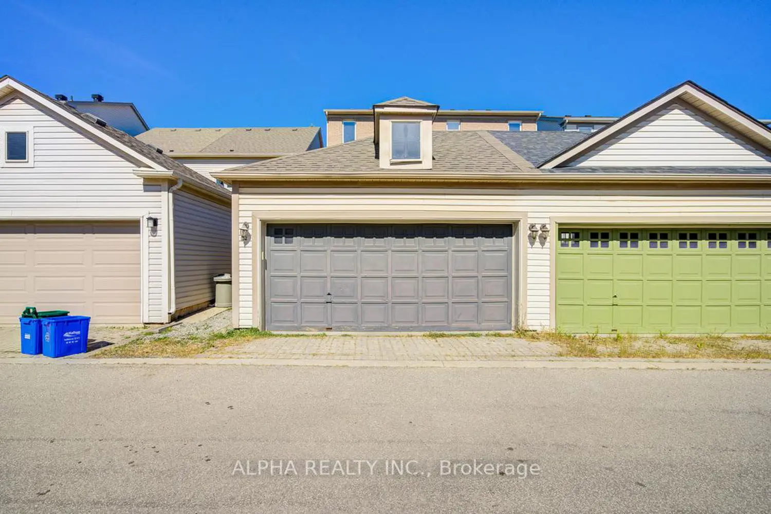 Additional image 11 of 102 Roxton Road