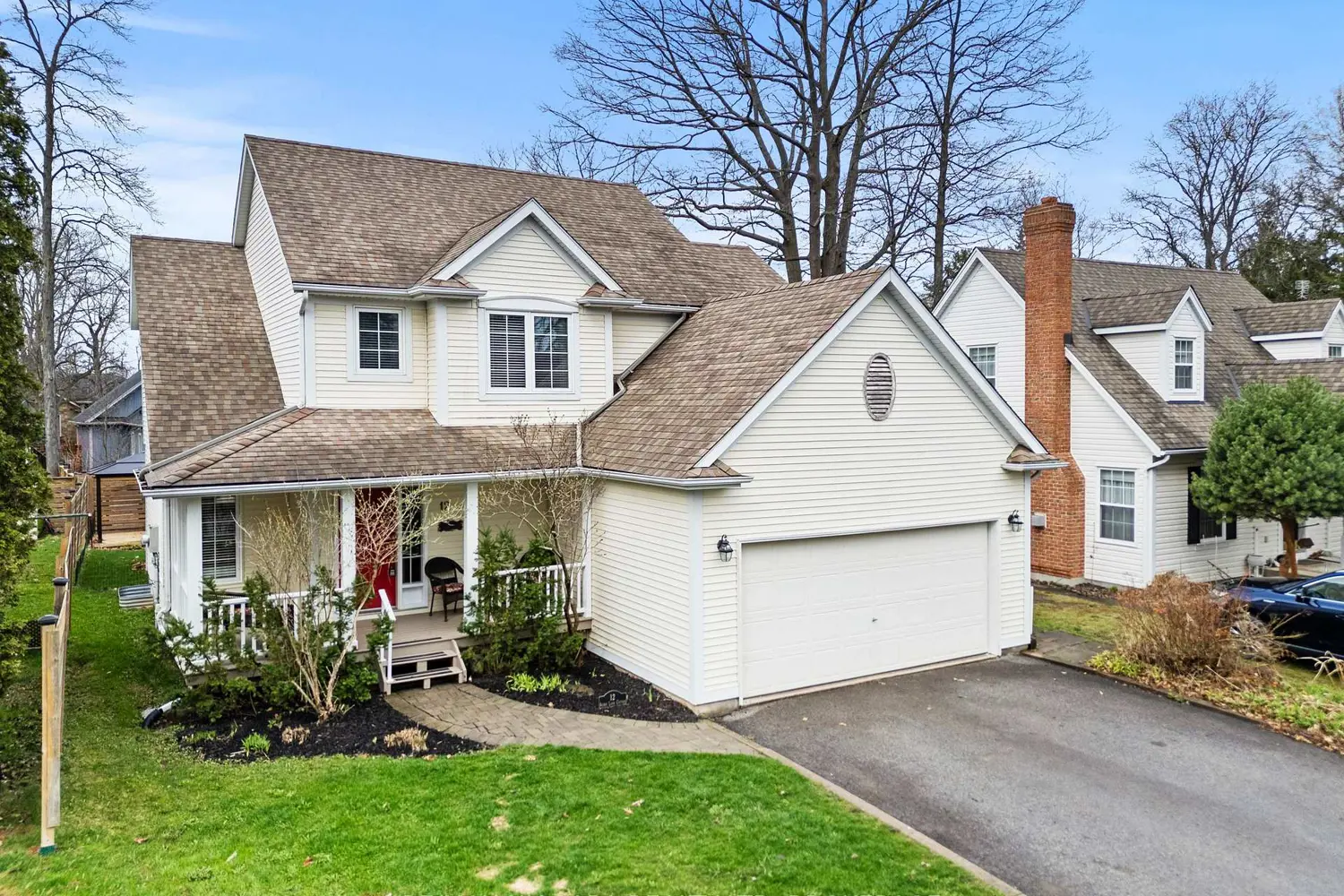 12 Oak Drive photo 2