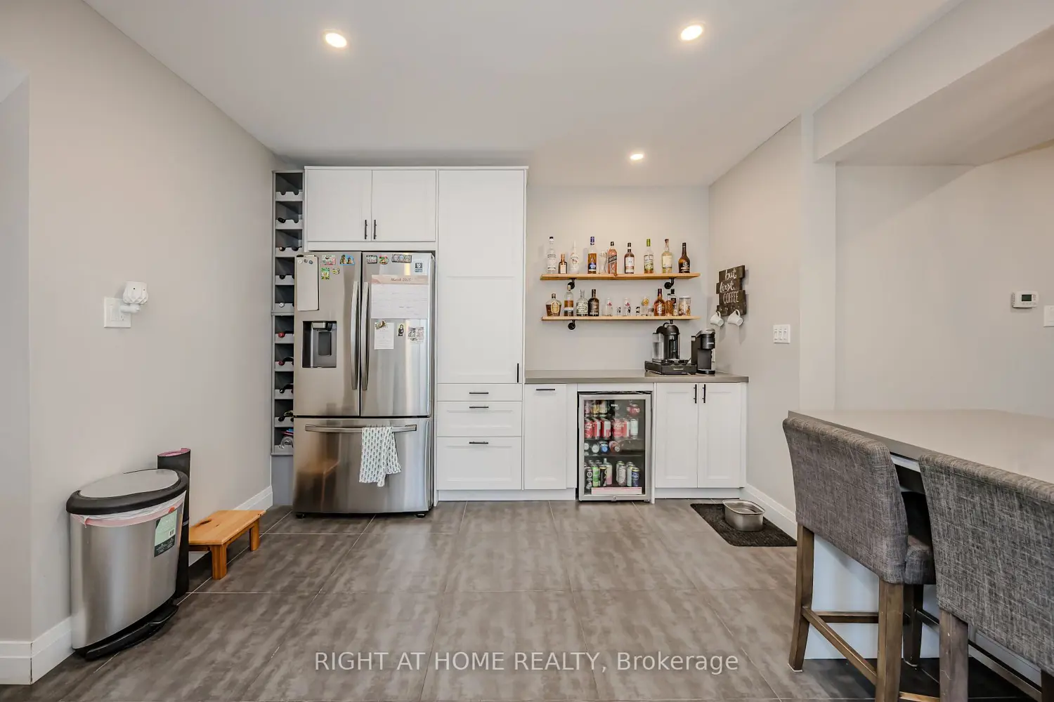 126 Poplar Avenue photo 4