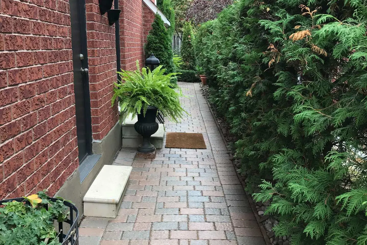 Additional image 16 of 2030 Banbury Crescent