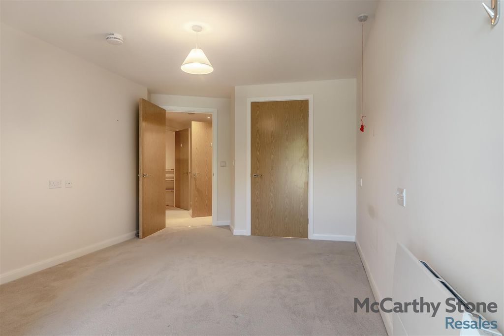 Additional image 9 of 1 bed flat for saleStation Road, Buxton SK17