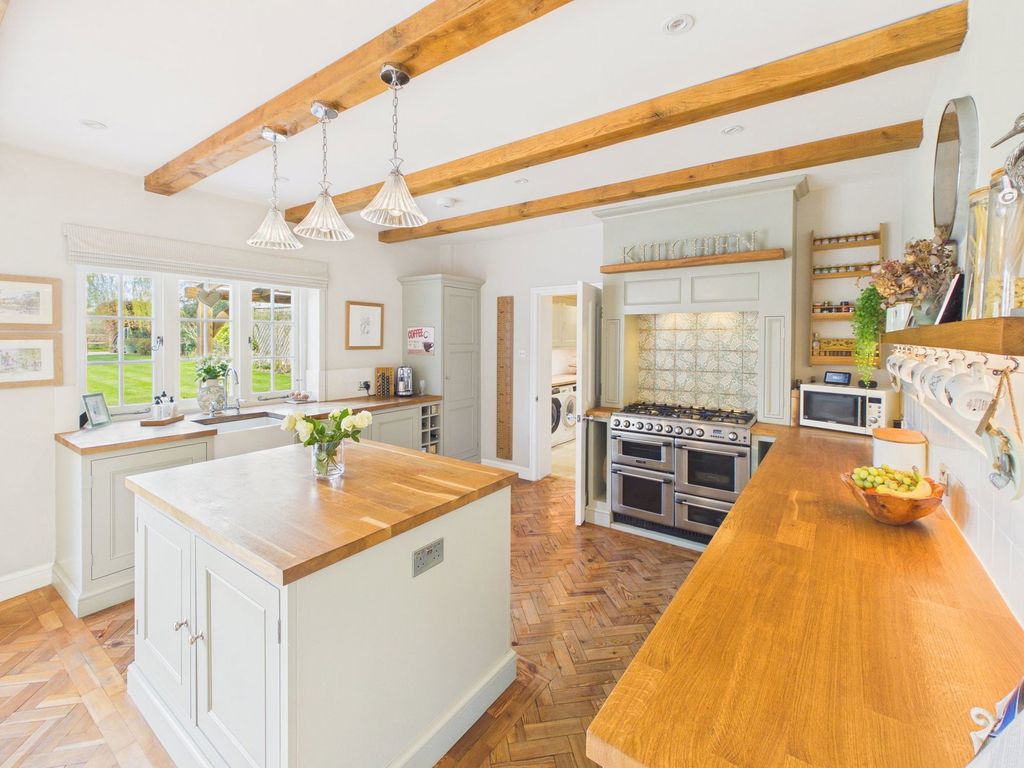 Additional image 7 of 7 bed detached house for saleKerves Lane, Horsham, West Sussex RH13