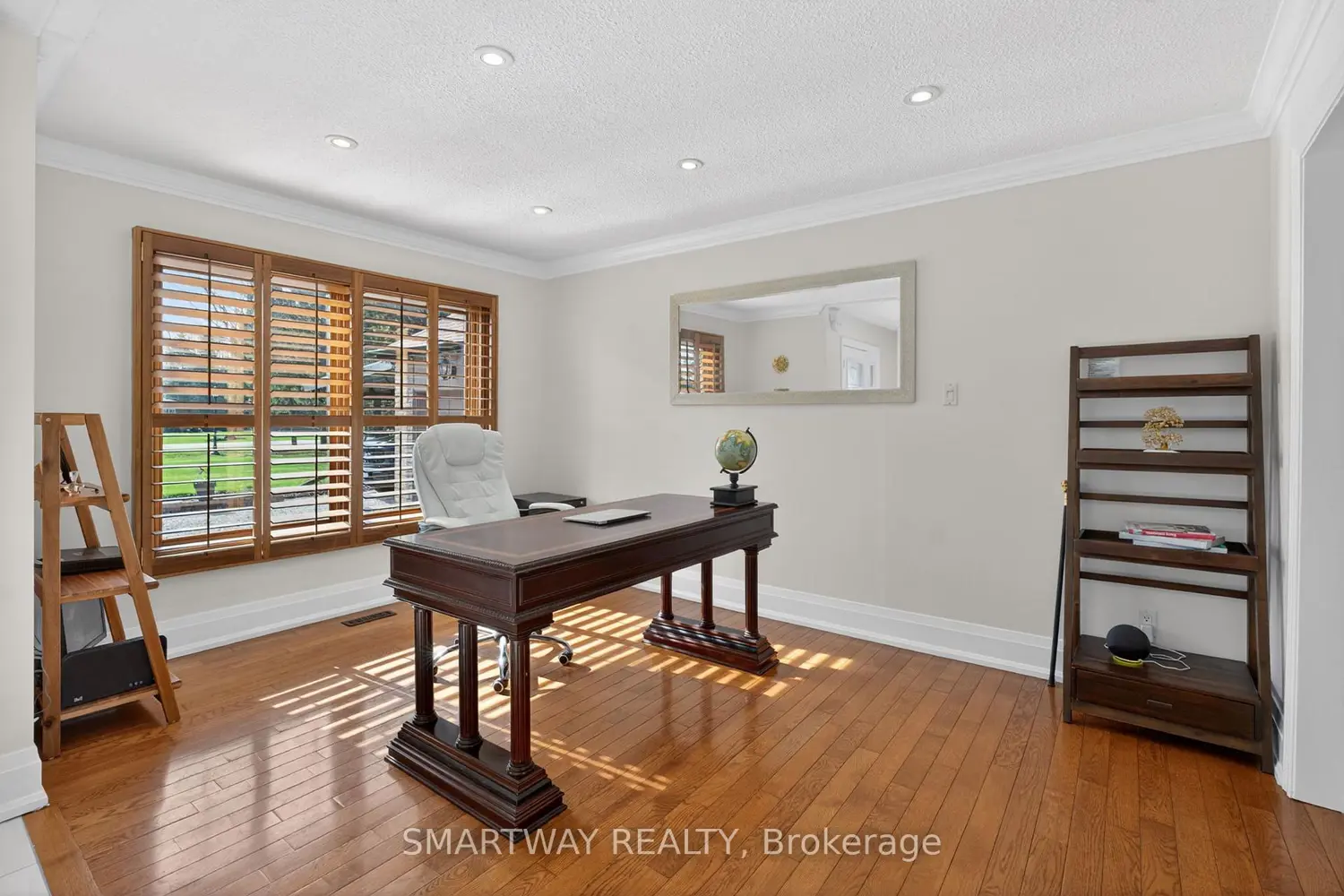 11 Meadow Drive photo 2