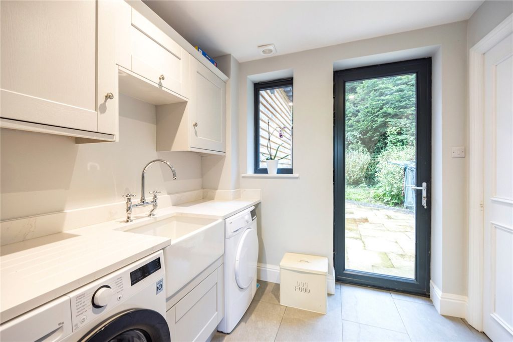 Additional image 11 of 5 bed detached house for saleSquare Drive, Haslemere, Surrey GU27