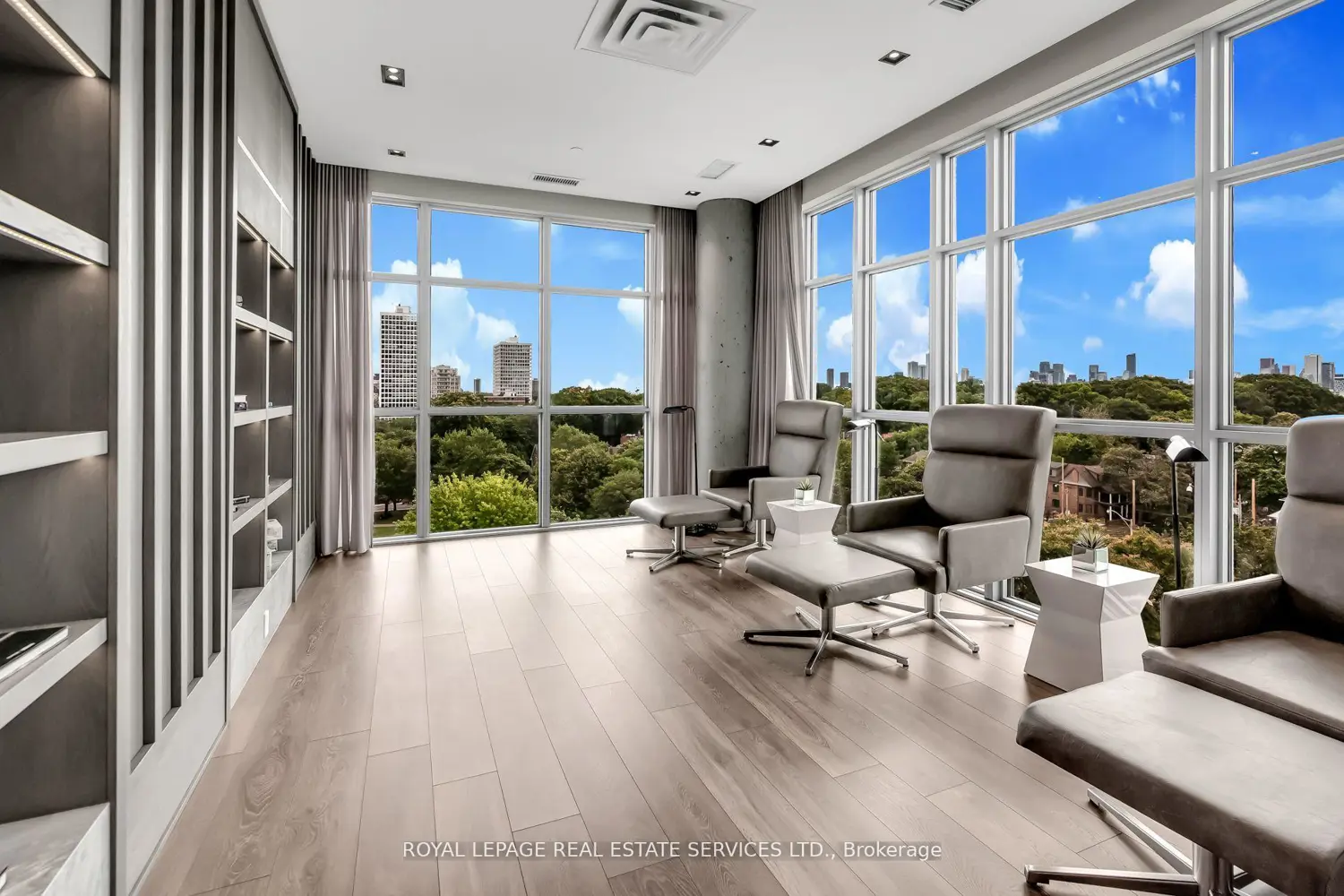 Additional image 15 of 501 St Clair Avenue 418