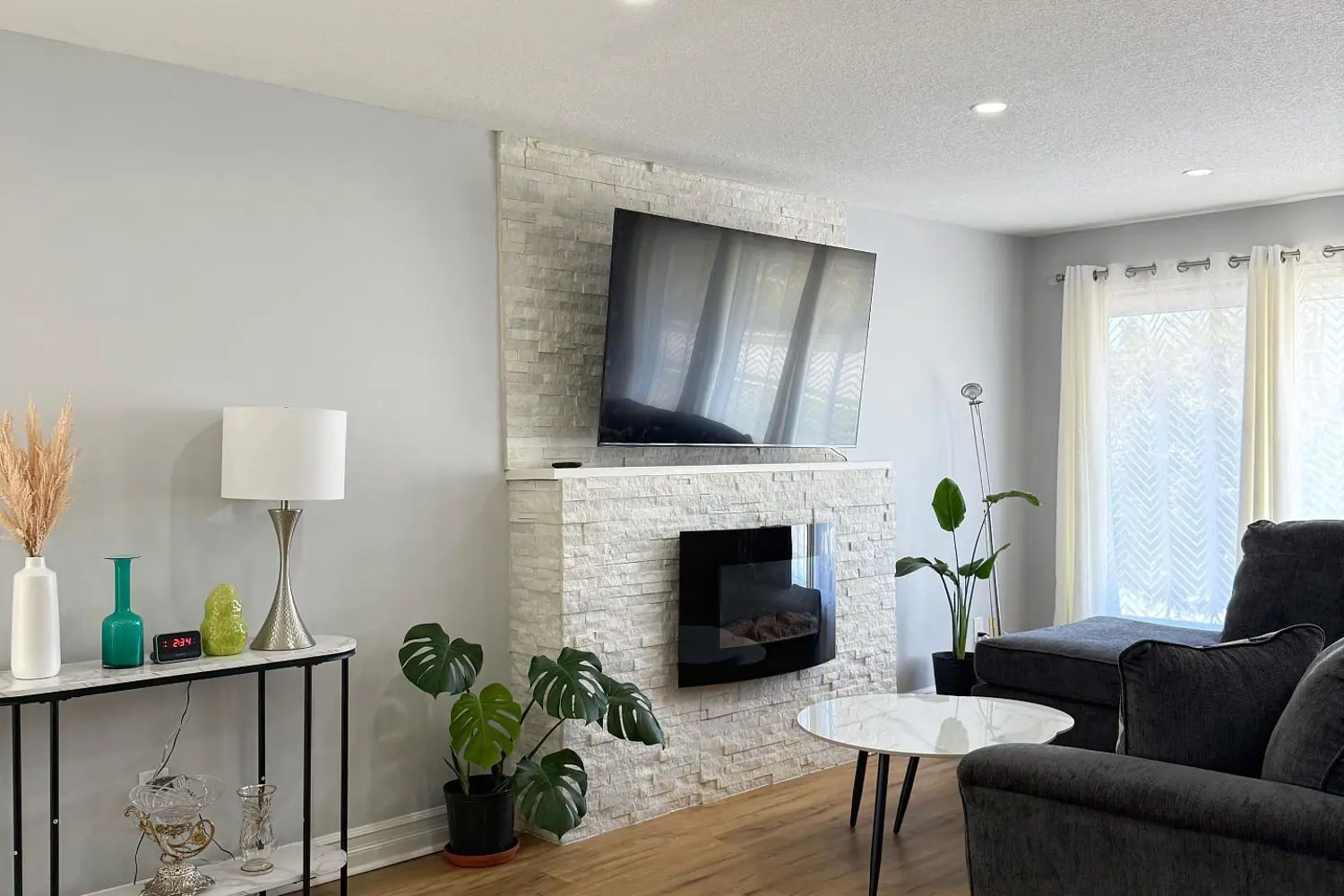 1330 Highbury Avenue photo 3