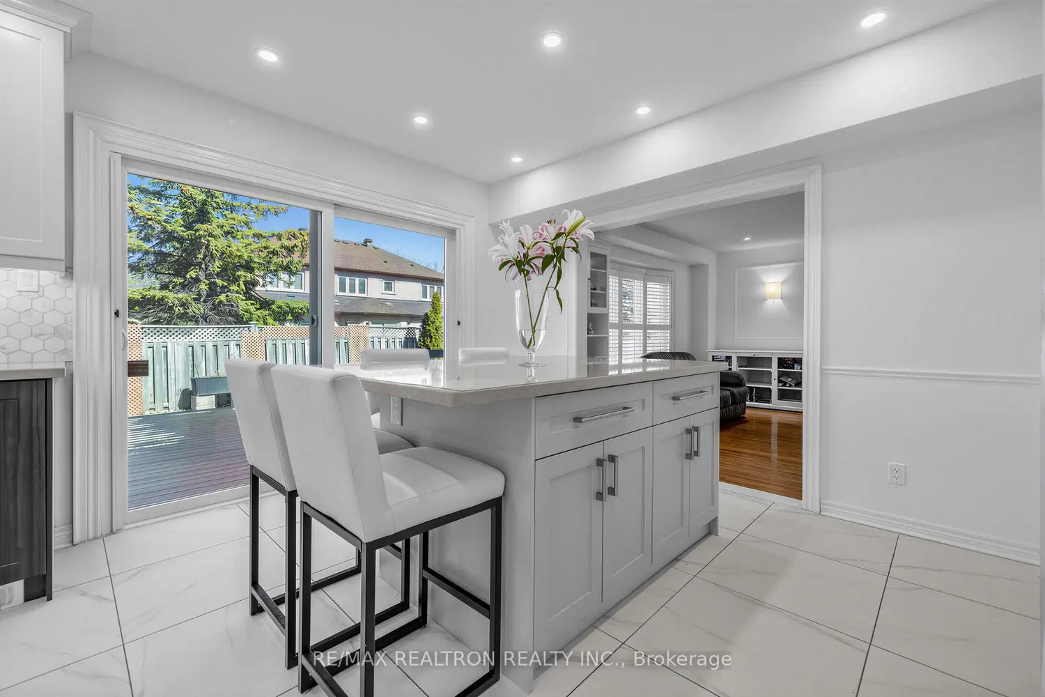 Additional image 5 of 10 Macrill Road