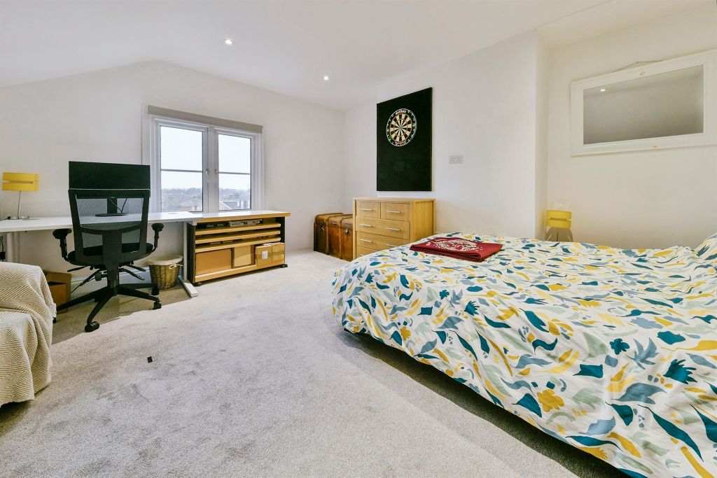 Additional image 12 of 2 bed flat for saleNew Road, Hertford SG14