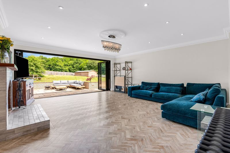 Additional image 2 of 5 bed detached house for saleWoollens Brook, Hoddesdon EN11