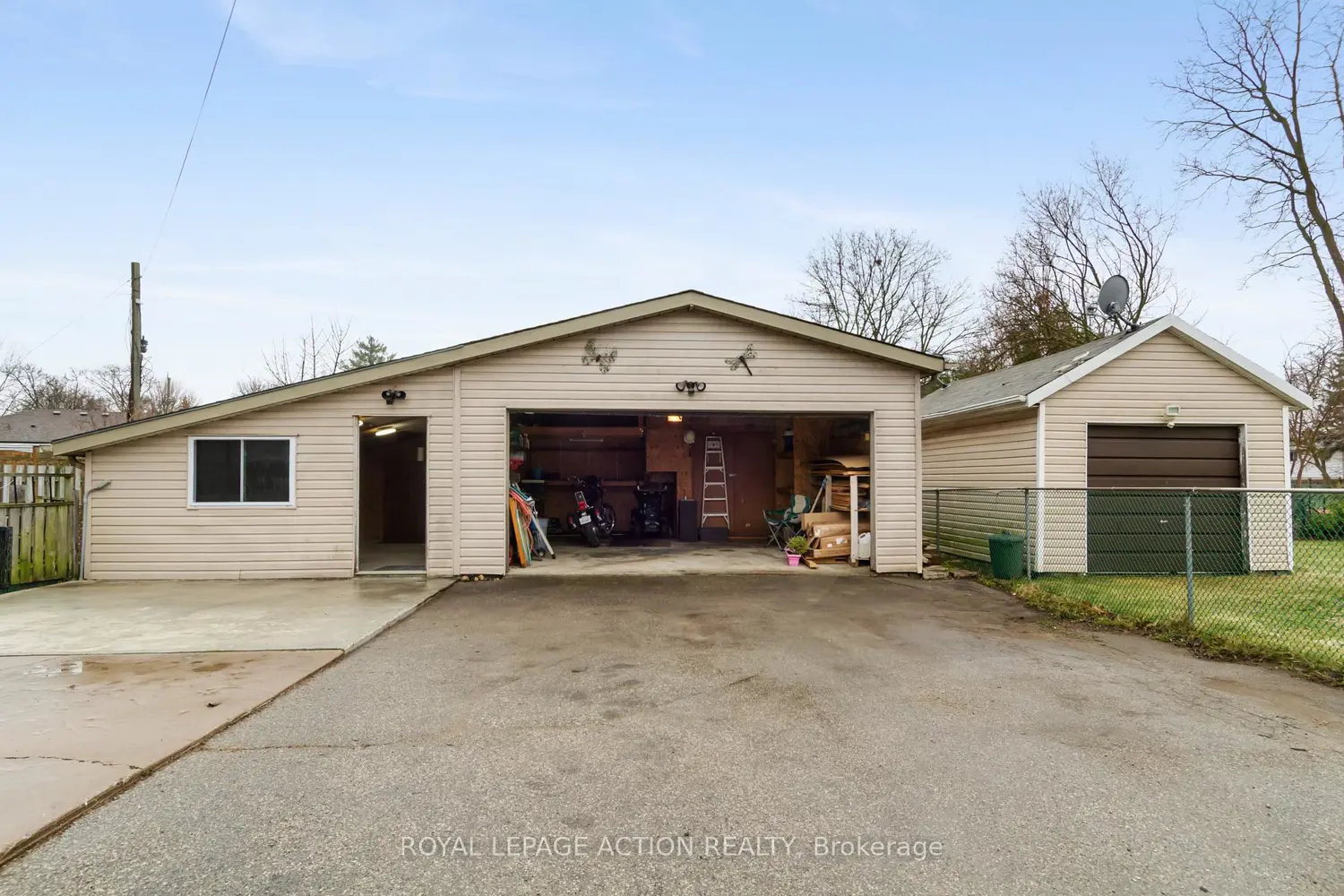 71 Barnes Avenue photo 5