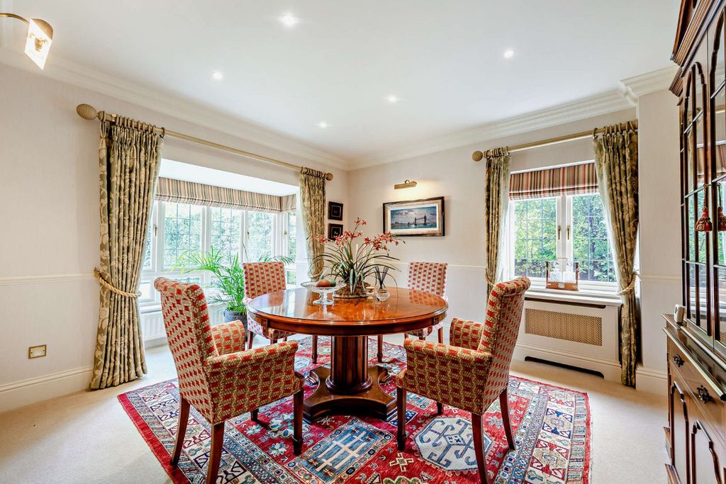 Additional image 8 of 5 bed detached house for saleTennysons Ridge, Haslemere, Surrey GU27