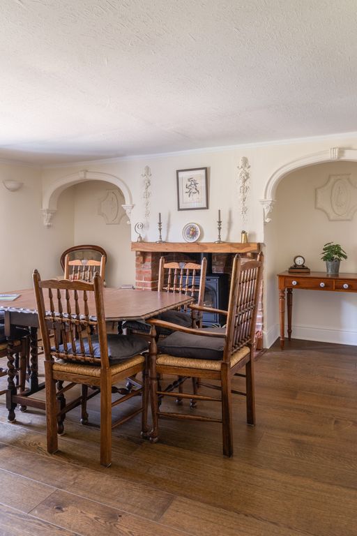 Additional image 4 of 4 bed detached house for saleCottrell Farmhouse, Hayling Island, Hampshire PO11