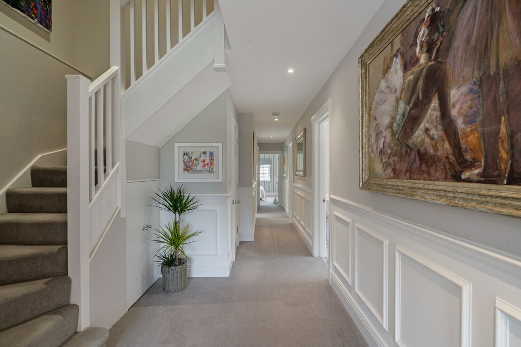 Additional image 21 of 5 bed property for saleDanley Lane, Haslemere, Surrey GU27