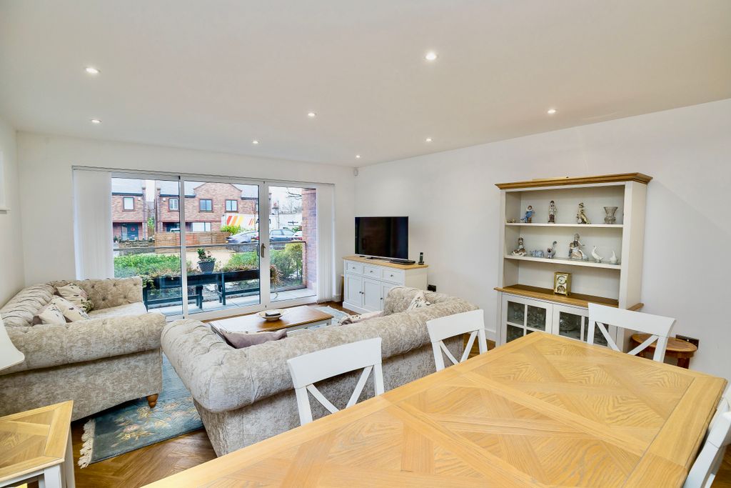 Additional image 3 of 3 bed flat for saleCaldy Road, Wirral CH48