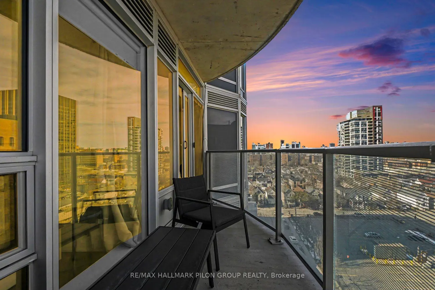 Additional image 11 of 805 Carling Avenue 908
