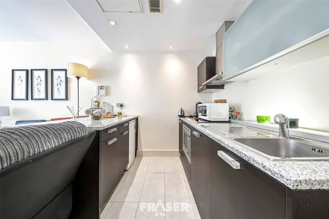 Balmoral Apartments, Paddington W2, Studio for sale