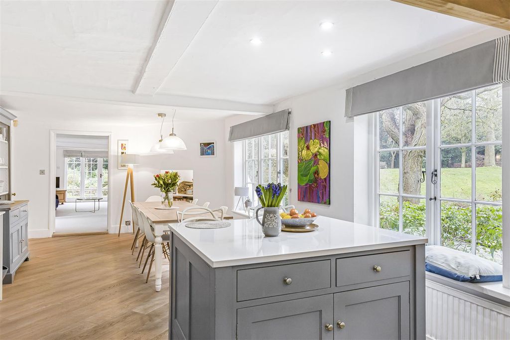 Additional image 12 of 6 bed detached house for saleHertingfordbury Road, Hertingfordbury, Hertford SG14