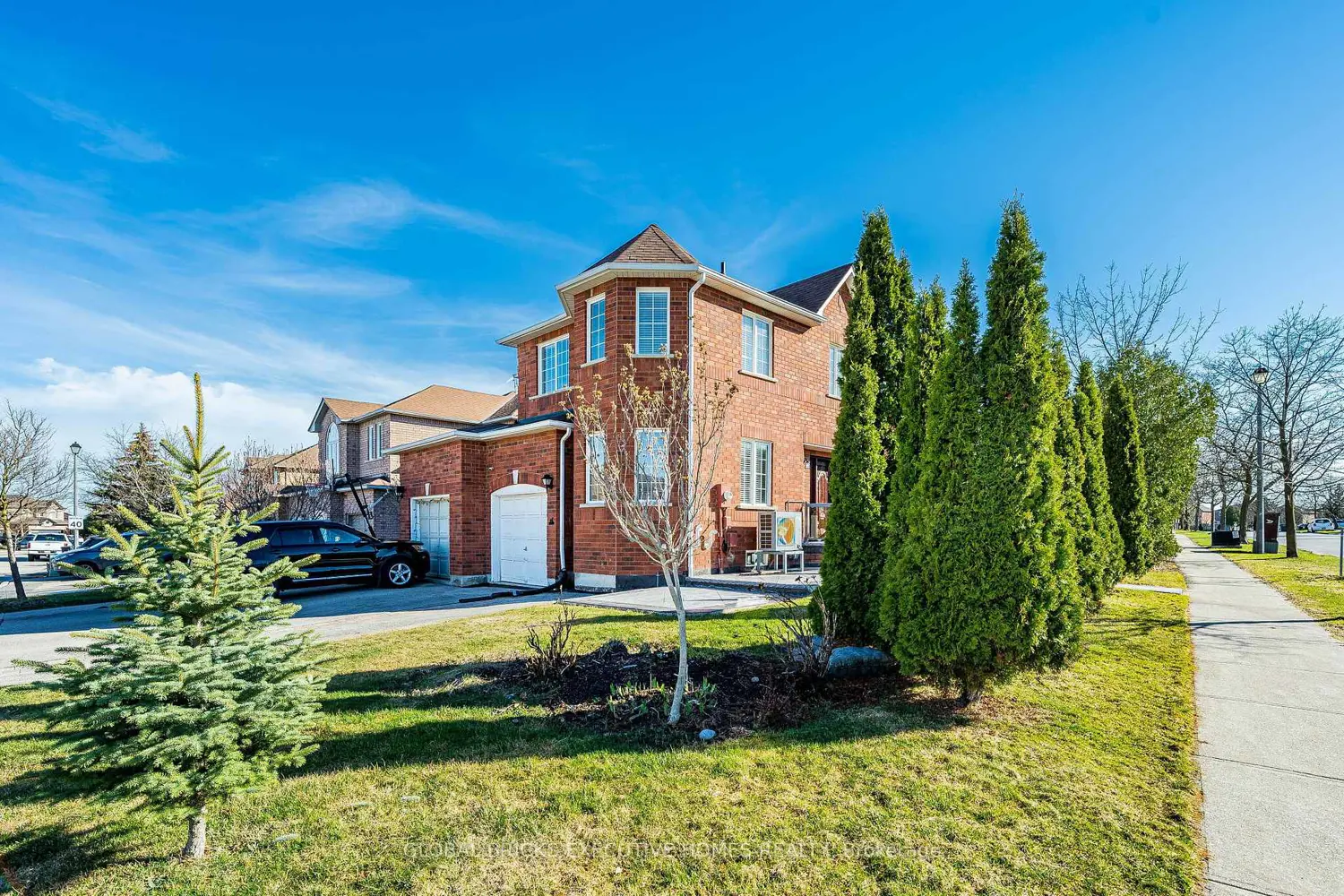 40 Hubert Corless Drive photo 3