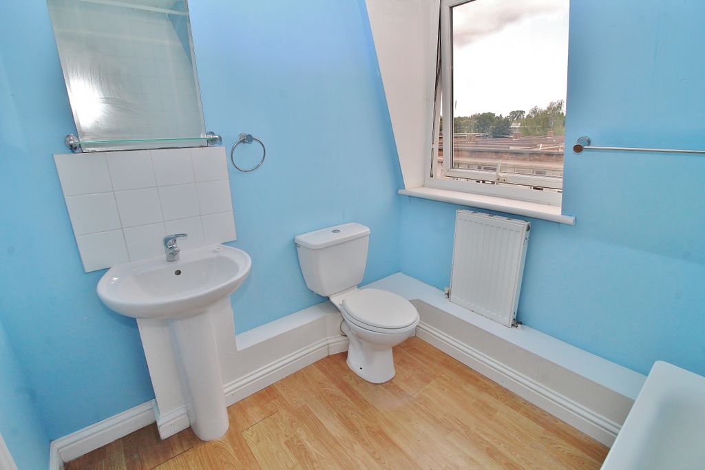 Additional image 6 of 1 bed flat for saleMarket Parade, Havant PO9