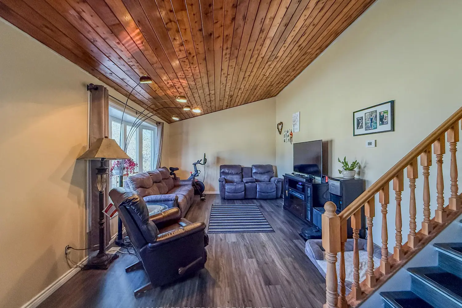 74 Vernon Street photo 3