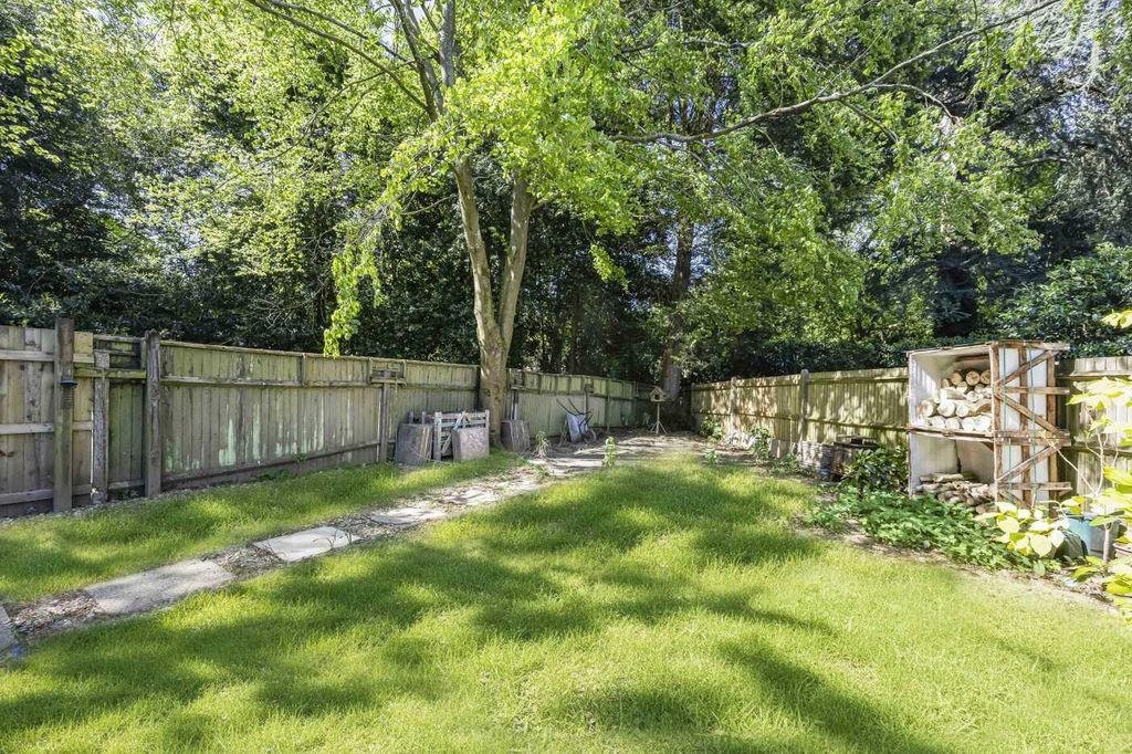Additional image 30 of 5 bed detached house for saleMakins Road, Henley-On-Thames RG9
