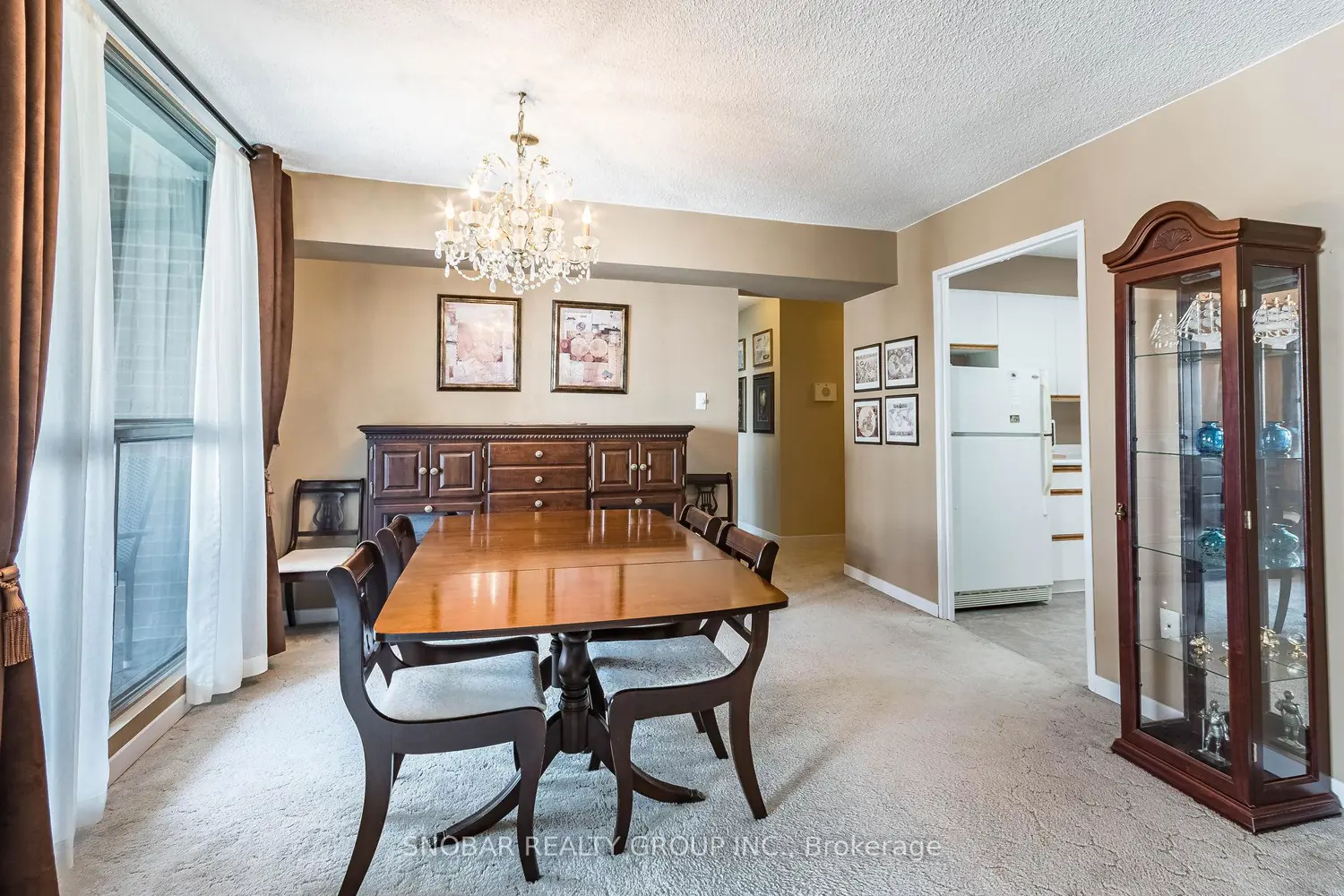 50 Elm Drive 1110 photo 2
