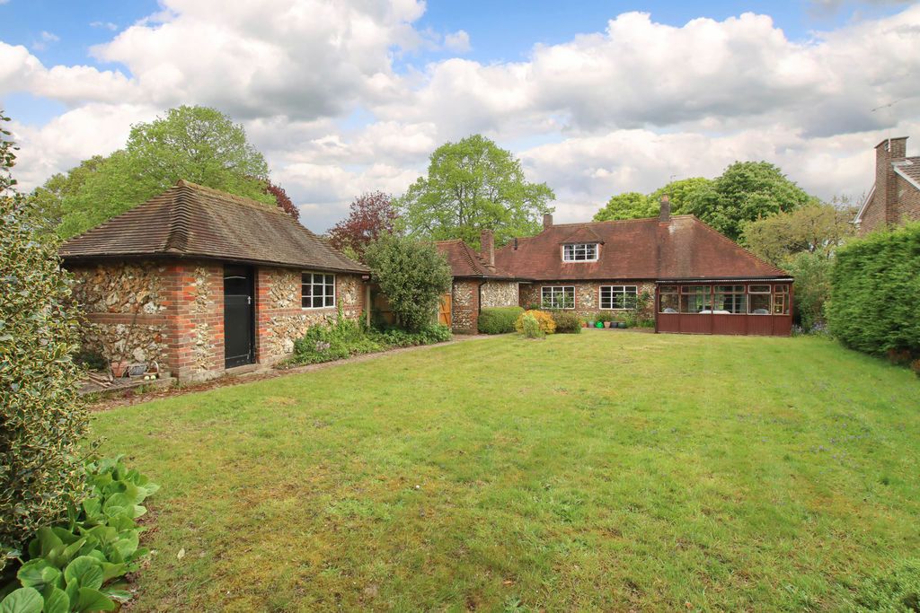 Additional image 2 of 4 bed detached house for saleMalmes Croft, Hemel Hempstead HP3