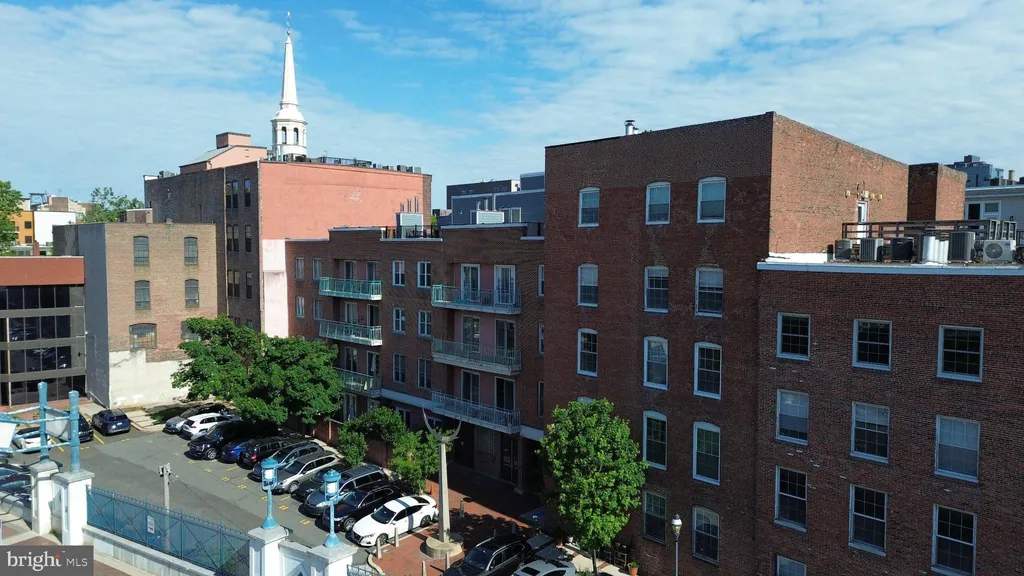 102 Church Street Unit 304, Philadelphia, PA 19106