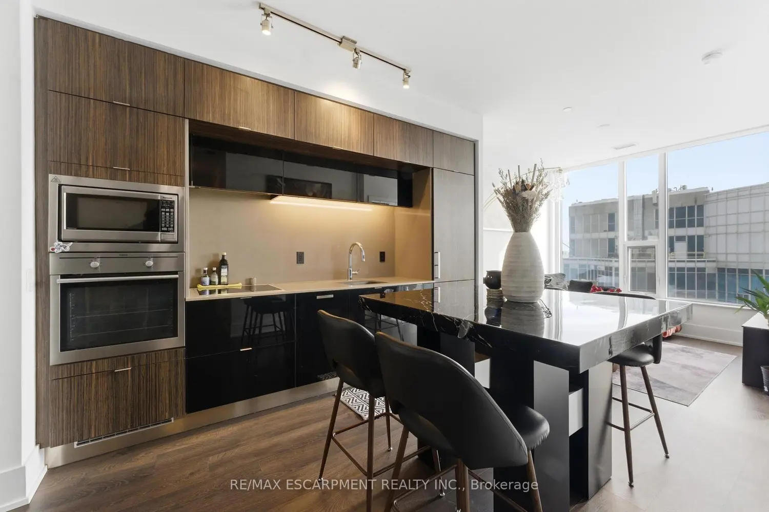 10 York Street 3807 photo 4
