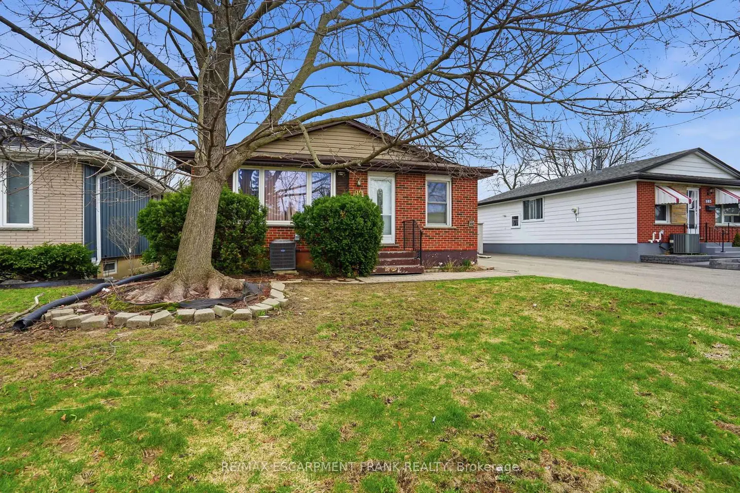 99 Palmer Road photo 2