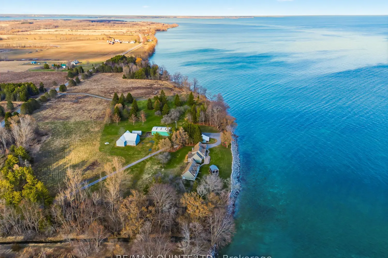 4698 County Road 8 photo 3